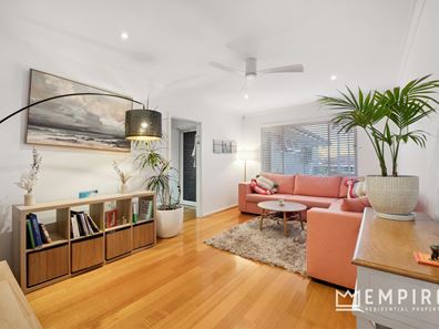 8 Quarry Road, Hamilton Hill WA 6163