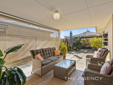 11 Shannon Street, Yanchep WA 6035