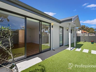 32A Finchley Crescent, Balga WA 6061