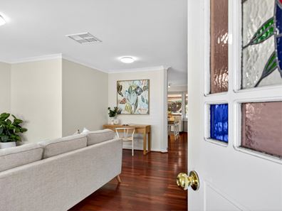 3 Tarcoola Retreat, Ocean Reef WA 6027