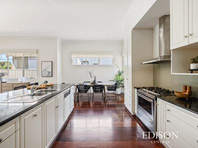 206 Central Avenue, Inglewood WA 6052