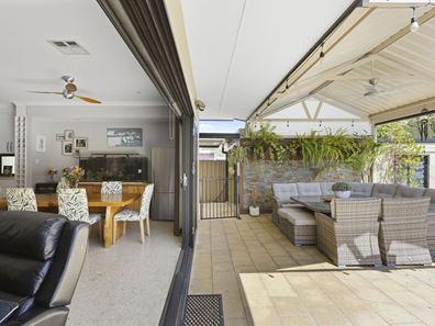 38 Priestley Street, Embleton WA 6062