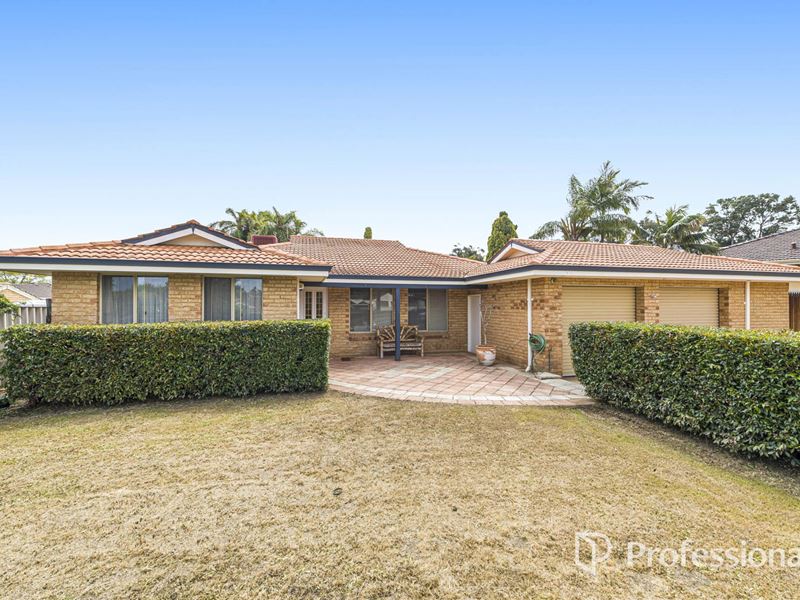 30 Peregrine Drive, Kingsley WA 6026