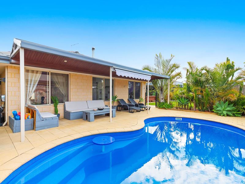 18 Kola Bend, Byford WA 6122