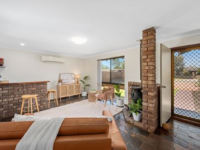 5 Beenan Close, Karawara WA 6152