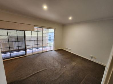 2/15 Teague Street, Burswood WA 6100