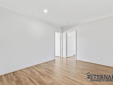 4 Calidris Crescent, Harrisdale WA 6112