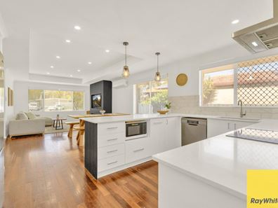 41 Coops Avenue, Thornlie WA 6108
