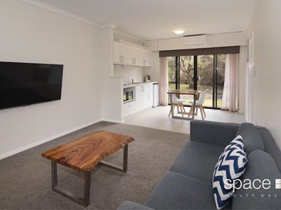 3/1 Resort Place, Gnarabup WA 6285