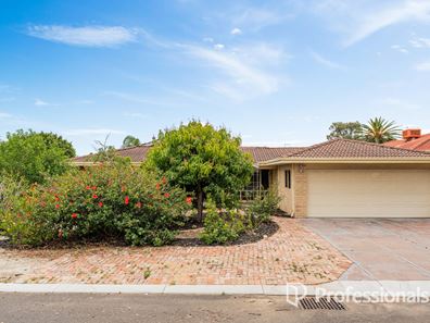 33 Willesden Avenue, Kingsley WA 6026