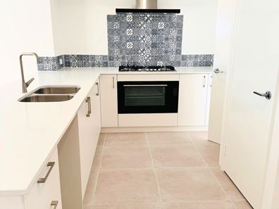 12 Primrose Road, Alkimos WA 6038