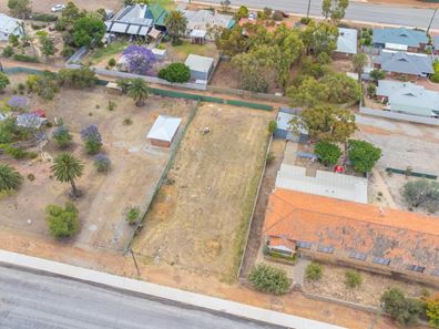 75 James St, Kellerberrin WA 6410