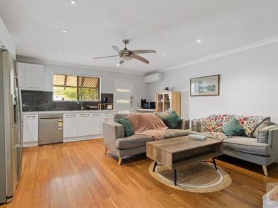 10B Erpingham Road, Hamilton Hill WA 6163