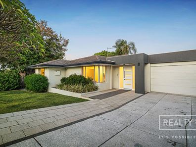 25 Valance Way, Gwelup WA 6018
