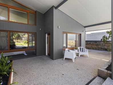 28 Stock Road, Attadale WA 6156