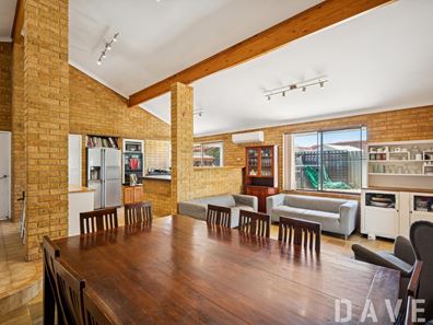 5 Tandina Way, Kingsley WA 6026