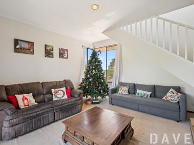 5 Tandina Way, Kingsley WA 6026