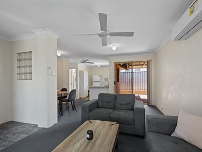 1/9 Holland Street, Geraldton WA 6530