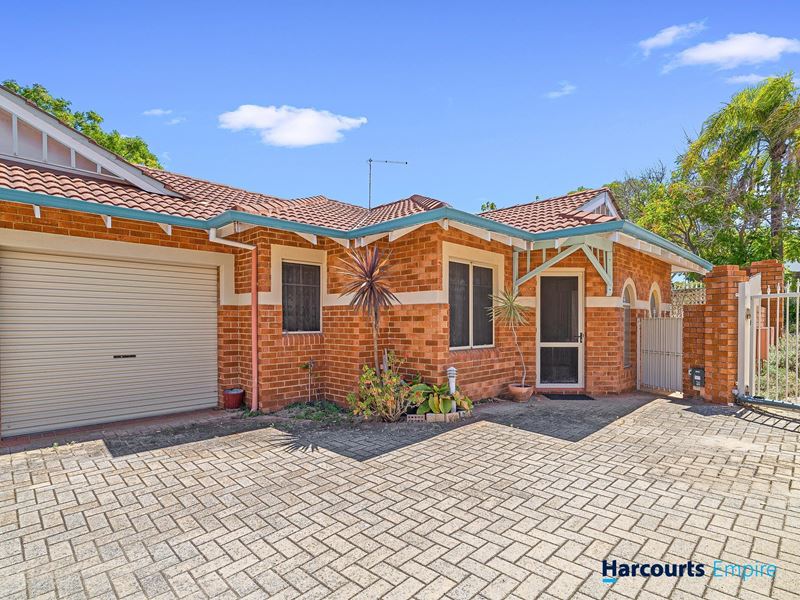1/157 Weaponess Road, Wembley Downs