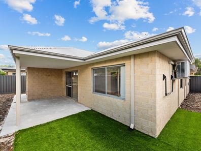 2A Pegus Street, Thornlie WA 6108