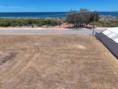 121 Glendinning Road, Tarcoola Beach WA 6530