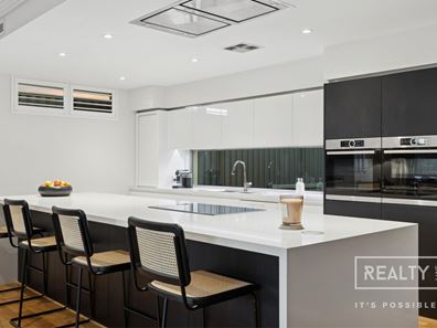 8 Menner Court, Scarborough WA 6019