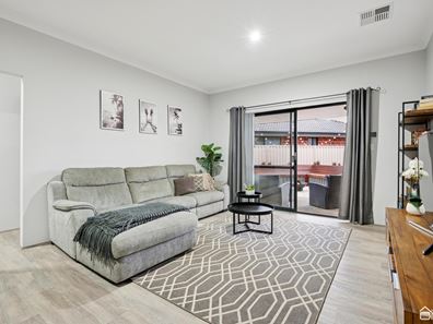 38 Hereford Retreat, Byford WA 6122