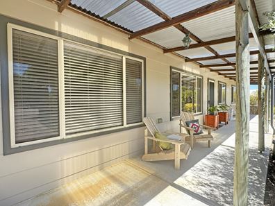 132 Burton Road, Castletown WA 6450