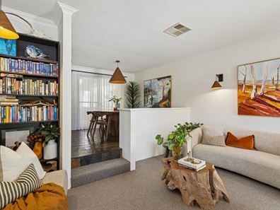 9 Reserve Close, Greenwood WA 6024