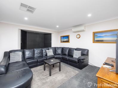 30 Lorikeet Loop, High Wycombe WA 6057
