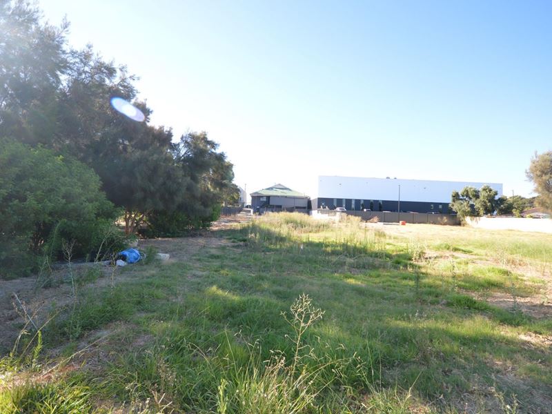 20 Hall Street, Mandurah WA 6210