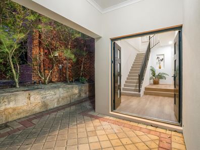 14B McGregor Street, Embleton WA 6062