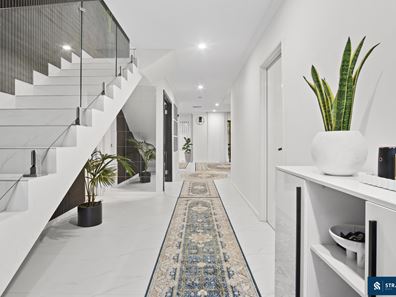 101 Warrida Way, Maddington WA 6109