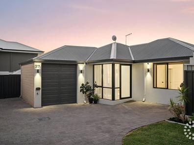 37A Curven Road, Hamilton Hill WA 6163