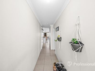 140 Braidwood Drive, Australind WA 6233