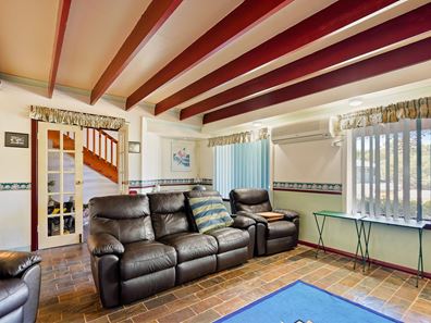 1/7 Glauert Road, Coodanup WA 6210