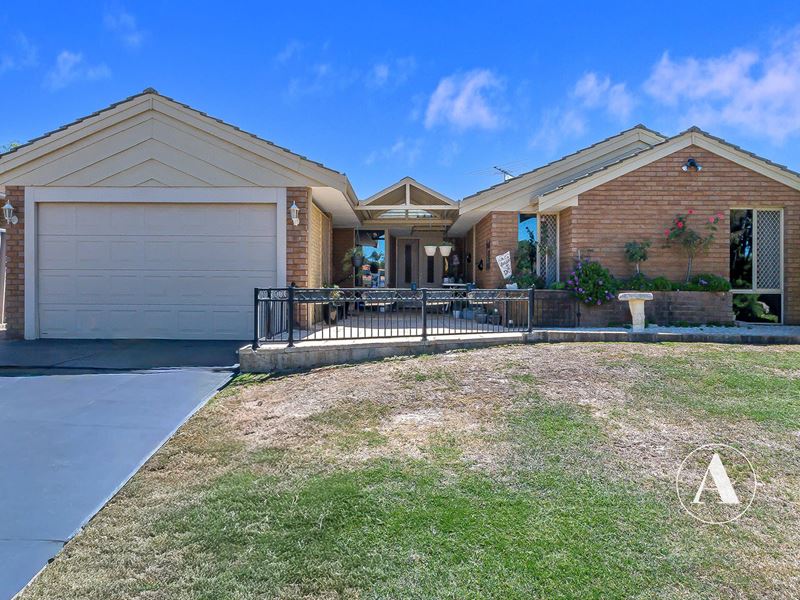 61 Lyndale Avenue, Parkwood WA 6147