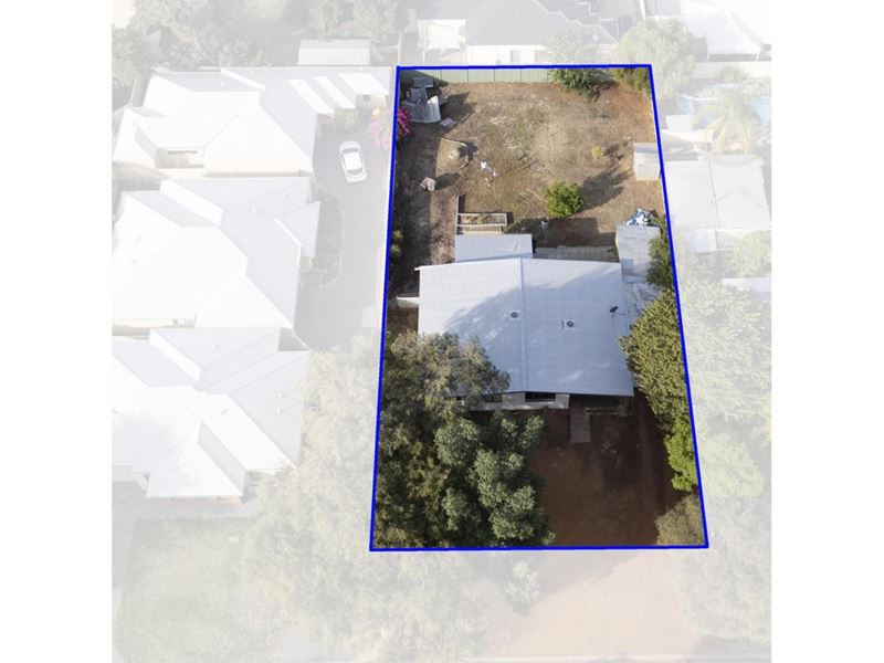 9 Strathearn Road, Forrestfield WA 6058