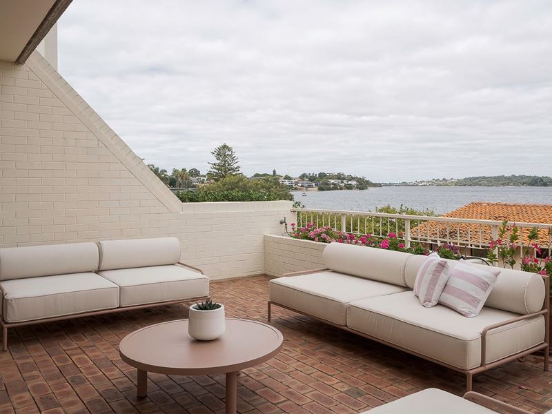 9/18 Victoria Avenue, Claremont