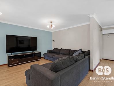 11 Reynolds Road, Capel WA 6271