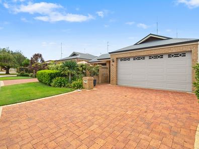 2B Binnar Court, Erskine WA 6210