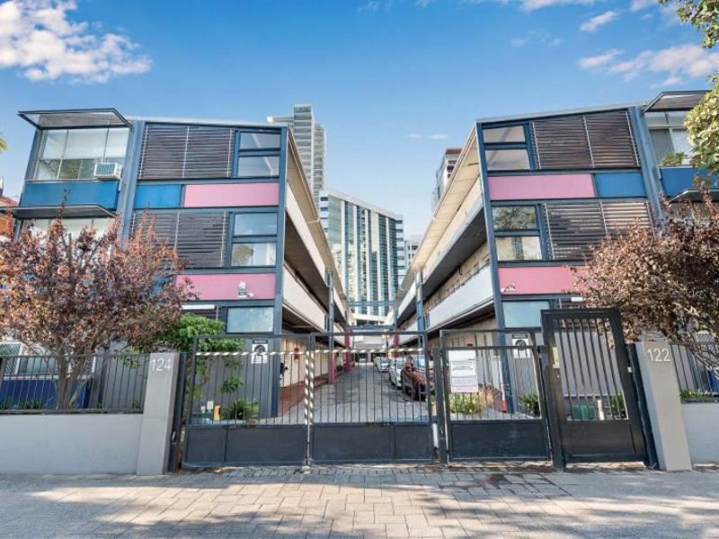 7/122 Terrace Road, Perth WA 6000