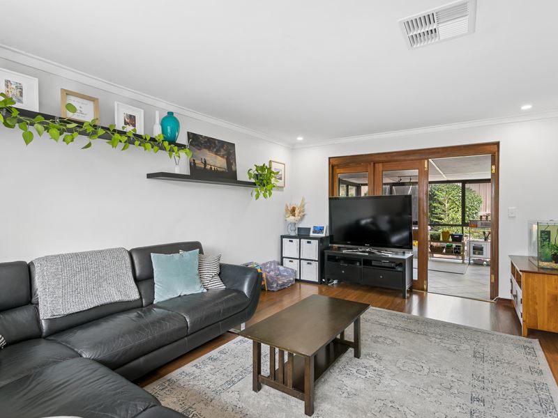25 Cockman Road, Greenwood WA 6024