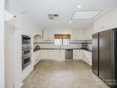 16 Ranleigh Way, Greenwood WA 6024