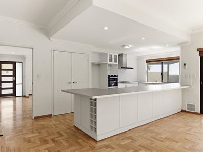 44 Clearwater Way, Singleton WA 6175