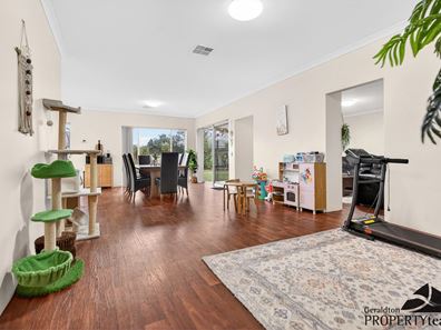 34 Yarraman Road, Waggrakine WA 6530