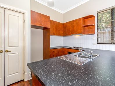 77 Coghlan Road, Subiaco WA 6008