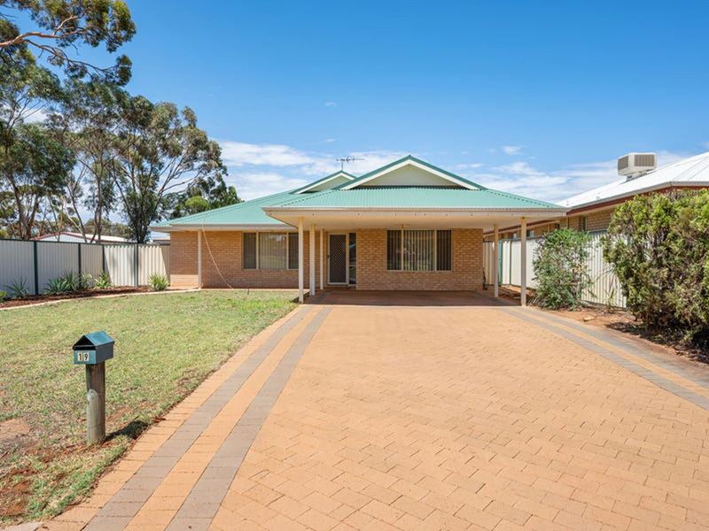 19 Cotter Street, Hannans
