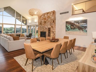 31 Grasstree Place, Yallingup WA 6282