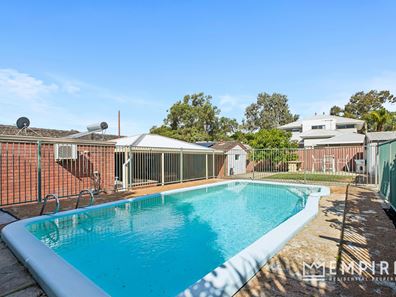 6 Varna Place, Coolbellup WA 6163